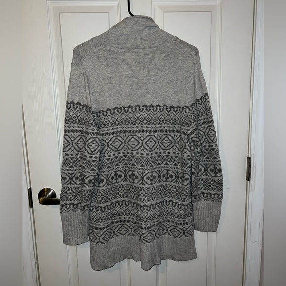 Eddie Bauer Women’s Medium Cowl Neck Sweater - Picture 4 of 4